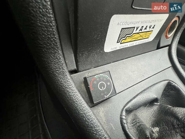 Зелений Опель Астра, об'ємом двигуна 1.36 л та пробігом 268 тис. км за 2599 $, фото 18 на Automoto.ua