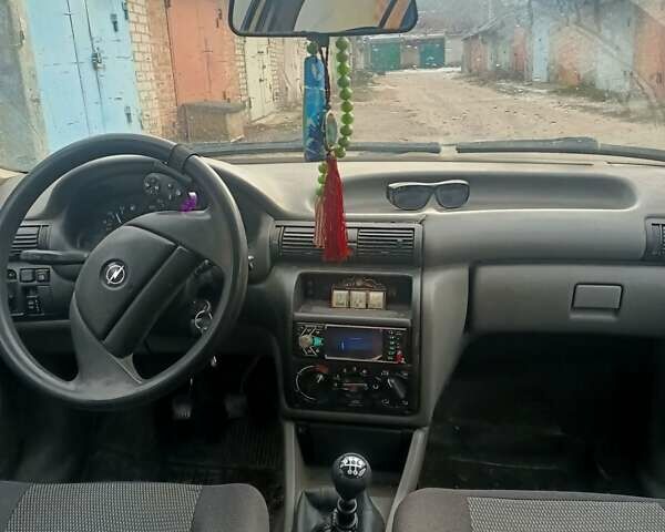 Зеленый Опель Астра, объемом двигателя 1.7 л и пробегом 480 тыс. км за 1800 $, фото 2 на Automoto.ua