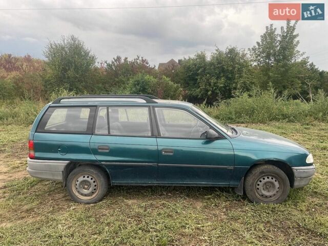 Зелений Опель Астра, об'ємом двигуна 1.6 л та пробігом 472 тис. км за 1300 $, фото 3 на Automoto.ua