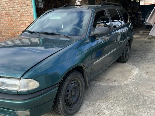 Опель Астра 1997 в Томаковка на Automoto.ua Зеленый Опель Астра, объемом двигателя 1.6 л и пробегом 170 тыс. км за 879 $, фото 4 на Automoto.ua