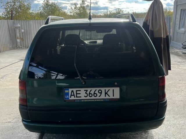 Опель Астра 1997 в Томаковка на Automoto.ua Зеленый Опель Астра, объемом двигателя 1.6 л и пробегом 170 тыс. км за 879 $, фото 3 на Automoto.ua