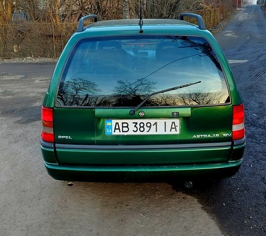 Зелений Опель Астра, об'ємом двигуна 1.8 л та пробігом 415 тис. км за 2300 $, фото 1 на Automoto.ua