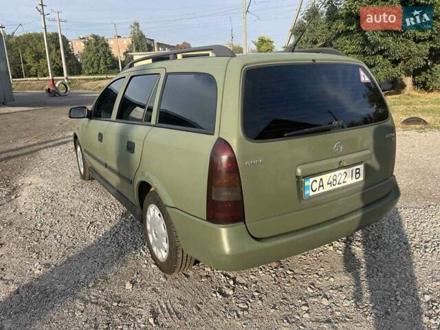 Зелений Опель Астра, об'ємом двигуна 1.7 л та пробігом 330 тис. км за 2750 $, фото 2 на Automoto.ua