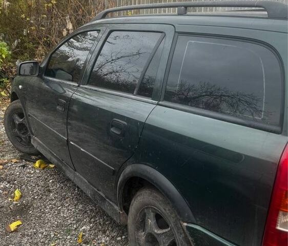 Зеленый Опель Астра, объемом двигателя 1.8 л и пробегом 245 тыс. км за 1900 $, фото 1 на Automoto.ua