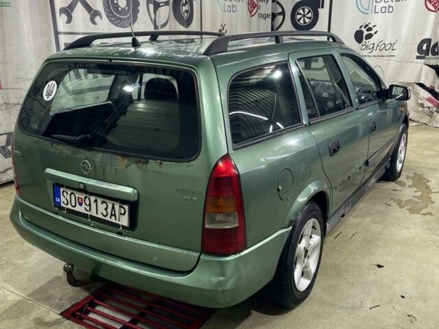 Зеленый Опель Астра, объемом двигателя 1.6 л и пробегом 250 тыс. км за 1150 $, фото 2 на Automoto.ua