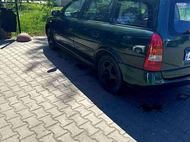 Зеленый Опель Астра, объемом двигателя 1.8 л и пробегом 0 тыс. км за 3950 $, фото 4 на Automoto.ua