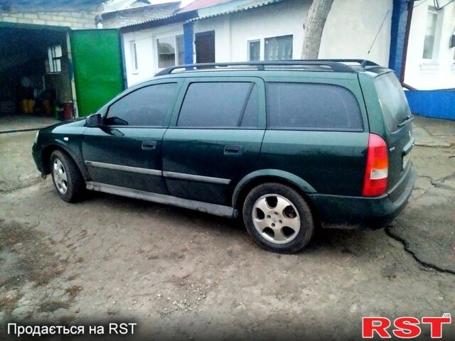 Зеленый Опель Астра, объемом двигателя 1.6 л и пробегом 210 тыс. км за 4500 $, фото 1 на Automoto.ua