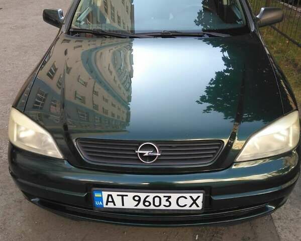 Зелений Опель Астра, об'ємом двигуна 1.6 л та пробігом 176 тис. км за 2800 $, фото 1 на Automoto.ua