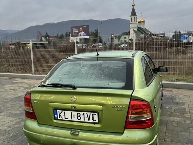 Зеленый Опель Астра, объемом двигателя 1.2 л и пробегом 100 тыс. км за 1500 $, фото 3 на Automoto.ua