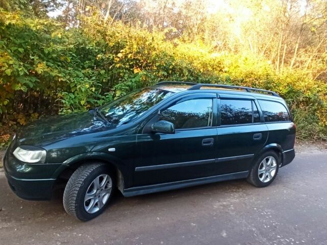 Зеленый Опель Астра, объемом двигателя 1.7 л и пробегом 400 тыс. км за 2000 $, фото 1 на Automoto.ua