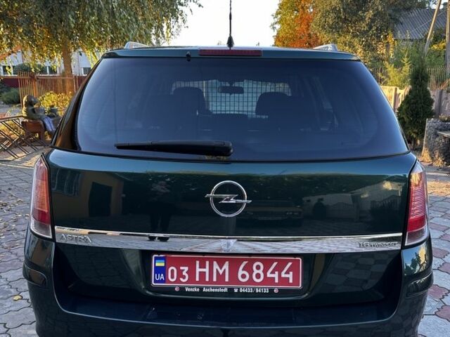 Зелений Опель Астра, об'ємом двигуна 1.6 л та пробігом 202 тис. км за 5300 $, фото 3 на Automoto.ua