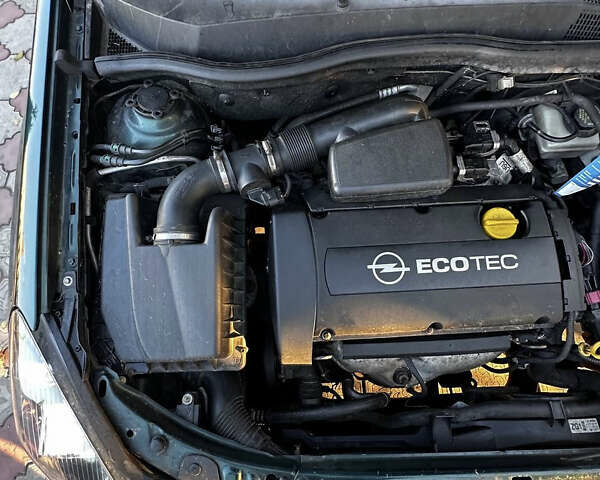 Зеленый Опель Астра, объемом двигателя 1.6 л и пробегом 202 тыс. км за 5300 $, фото 10 на Automoto.ua