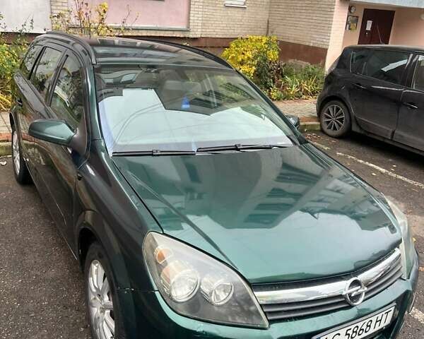 Зеленый Опель Астра, объемом двигателя 1.6 л и пробегом 280 тыс. км за 3850 $, фото 1 на Automoto.ua