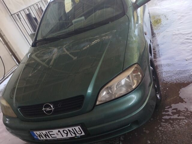 Зелений Опель Астра, об'ємом двигуна 1.7 л та пробігом 350 тис. км за 1187 $, фото 2 на Automoto.ua