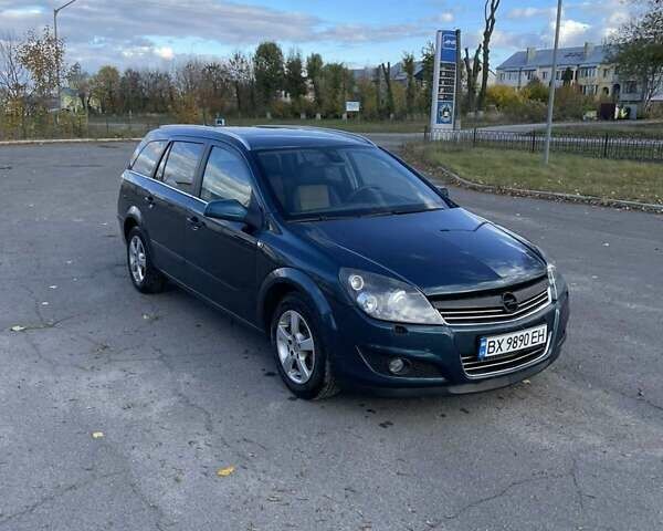 Зелений Опель Астра, об'ємом двигуна 1.8 л та пробігом 260 тис. км за 5700 $, фото 3 на Automoto.ua