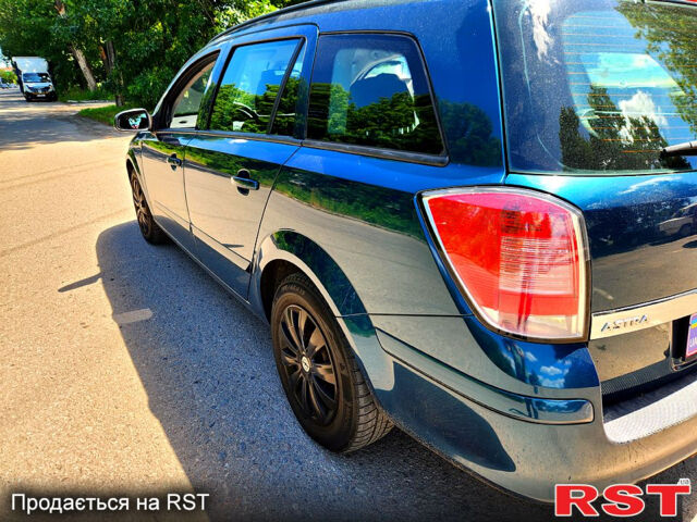 Зеленый Опель Астра, объемом двигателя 1.6 л и пробегом 180 тыс. км за 5300 $, фото 3 на Automoto.ua