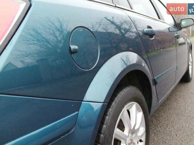 Зеленый Опель Астра, объемом двигателя 1.6 л и пробегом 260 тыс. км за 4900 $, фото 9 на Automoto.ua