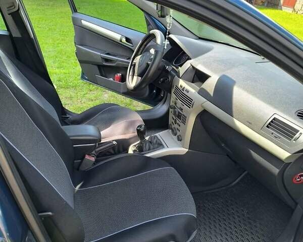 Зелений Опель Астра, об'ємом двигуна 1.69 л та пробігом 226 тис. км за 4500 $, фото 1 на Automoto.ua