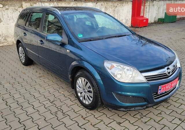 Зеленый Опель Астра, объемом двигателя 1.6 л и пробегом 220 тыс. км за 4800 $, фото 4 на Automoto.ua