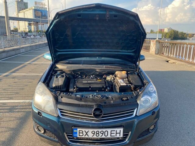Зелений Опель Астра, об'ємом двигуна 1.8 л та пробігом 260 тис. км за 4800 $, фото 11 на Automoto.ua