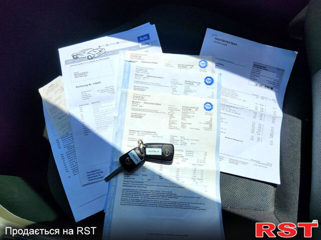 Зеленый Опель Астра, объемом двигателя 1.6 л и пробегом 180 тыс. км за 5300 $, фото 13 на Automoto.ua