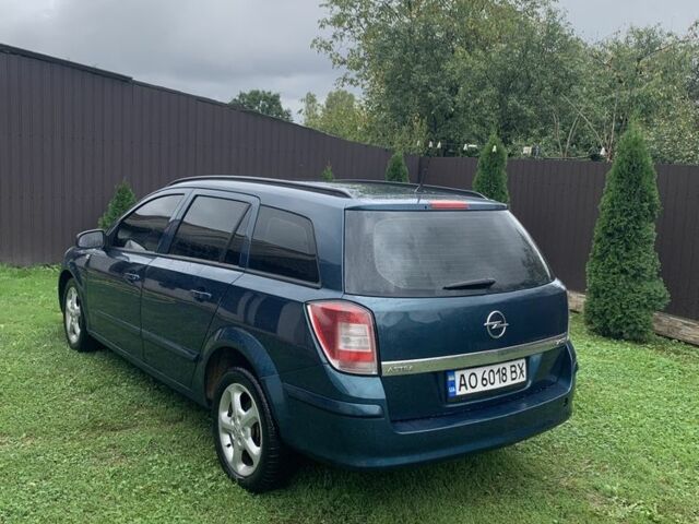 Зеленый Опель Астра, объемом двигателя 1.7 л и пробегом 300 тыс. км за 4500 $, фото 2 на Automoto.ua