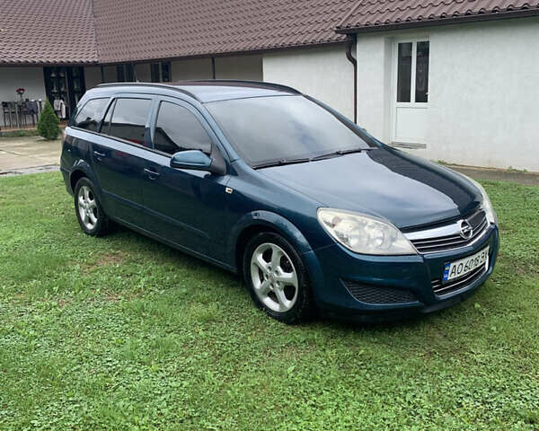Зелений Опель Астра, об'ємом двигуна 1.69 л та пробігом 320 тис. км за 4500 $, фото 3 на Automoto.ua