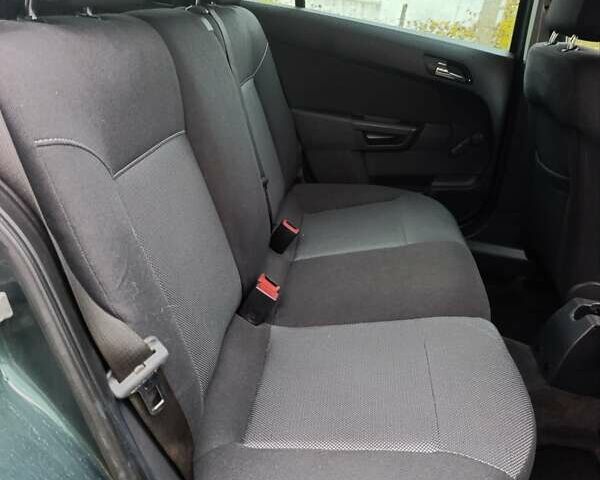 Зеленый Опель Астра, объемом двигателя 1.6 л и пробегом 208 тыс. км за 5900 $, фото 45 на Automoto.ua