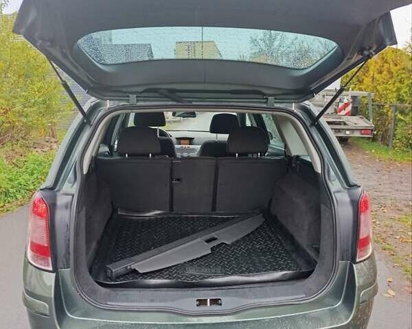 Зеленый Опель Астра, объемом двигателя 1.6 л и пробегом 208 тыс. км за 5900 $, фото 13 на Automoto.ua