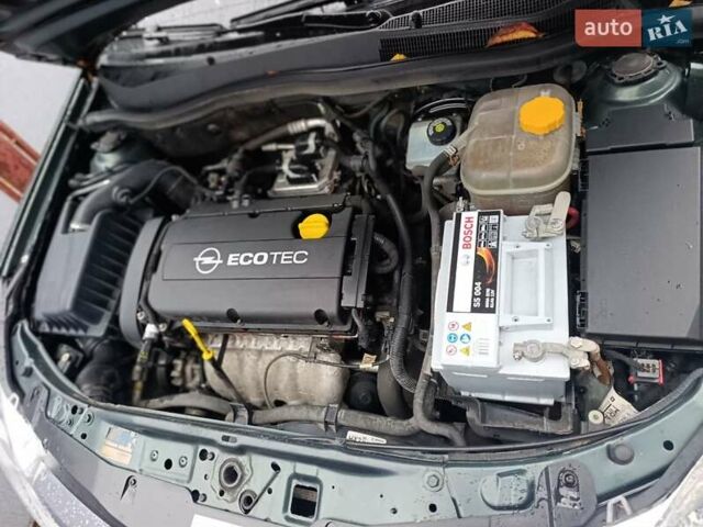 Зеленый Опель Астра, объемом двигателя 1.6 л и пробегом 208 тыс. км за 5900 $, фото 54 на Automoto.ua