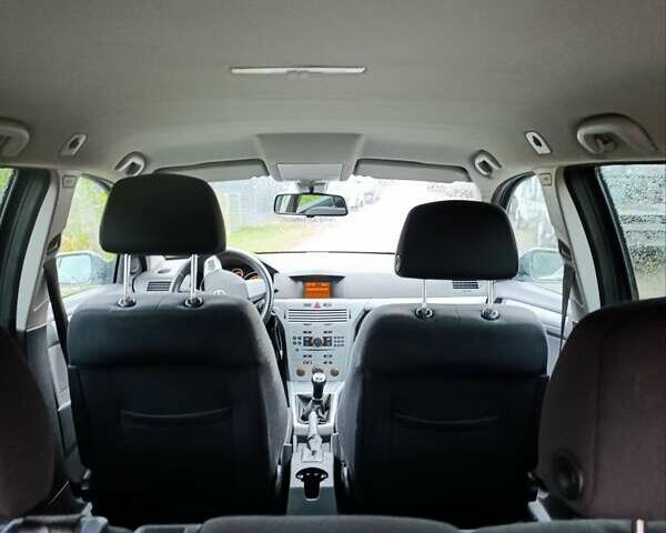 Зеленый Опель Астра, объемом двигателя 1.6 л и пробегом 208 тыс. км за 5900 $, фото 52 на Automoto.ua