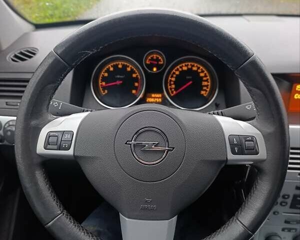 Зеленый Опель Астра, объемом двигателя 1.6 л и пробегом 208 тыс. км за 5900 $, фото 36 на Automoto.ua