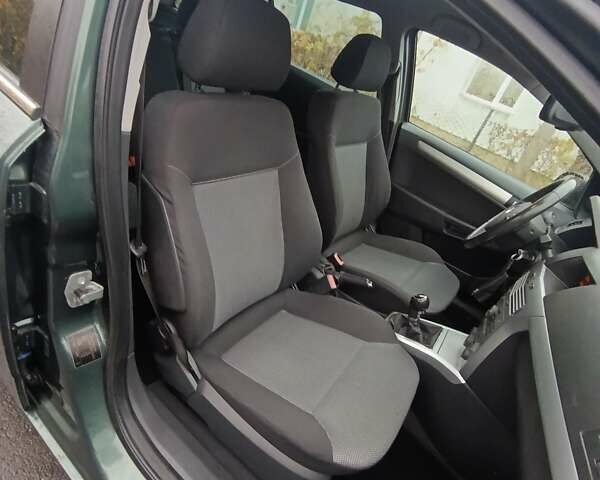 Зеленый Опель Астра, объемом двигателя 1.6 л и пробегом 208 тыс. км за 5900 $, фото 37 на Automoto.ua