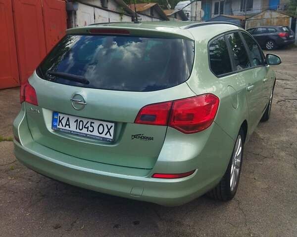 Зеленый Опель Астра, объемом двигателя 1.6 л и пробегом 204 тыс. км за 6600 $, фото 4 на Automoto.ua
