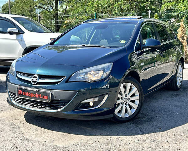 Зелений Опель Астра, об'ємом двигуна 1.6 л та пробігом 253 тис. км за 8800 $, фото 2 на Automoto.ua