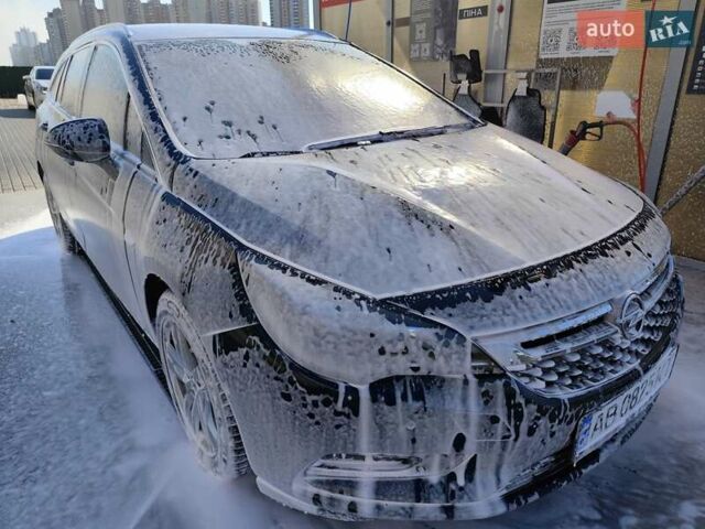 Зелений Опель Астра, об'ємом двигуна 1.6 л та пробігом 213 тис. км за 12950 $, фото 28 на Automoto.ua