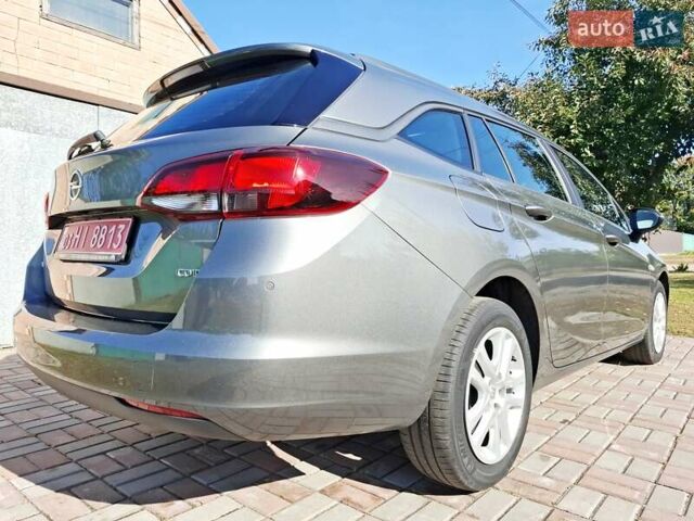 Зеленый Опель Астра, объемом двигателя 1.6 л и пробегом 165 тыс. км за 11650 $, фото 1 на Automoto.ua