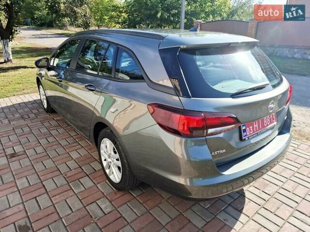 Зеленый Опель Астра, объемом двигателя 1.6 л и пробегом 165 тыс. км за 11650 $, фото 4 на Automoto.ua
