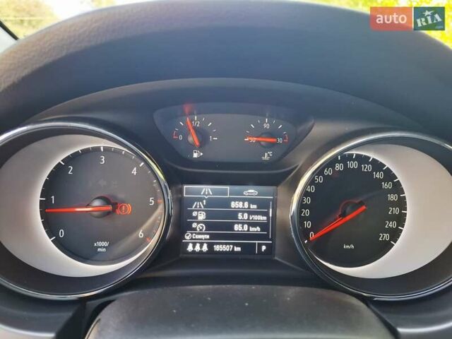 Зеленый Опель Астра, объемом двигателя 1.6 л и пробегом 165 тыс. км за 11650 $, фото 46 на Automoto.ua