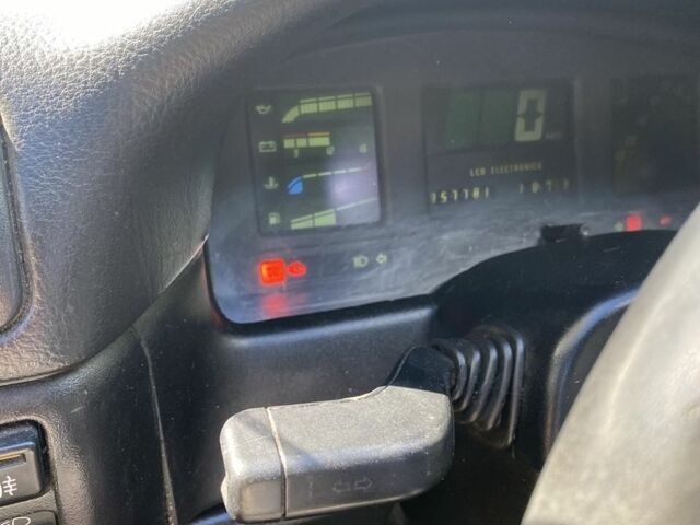 Белый Опель Калибра, объемом двигателя 2 л и пробегом 250 тыс. км за 1500 $, фото 2 на Automoto.ua