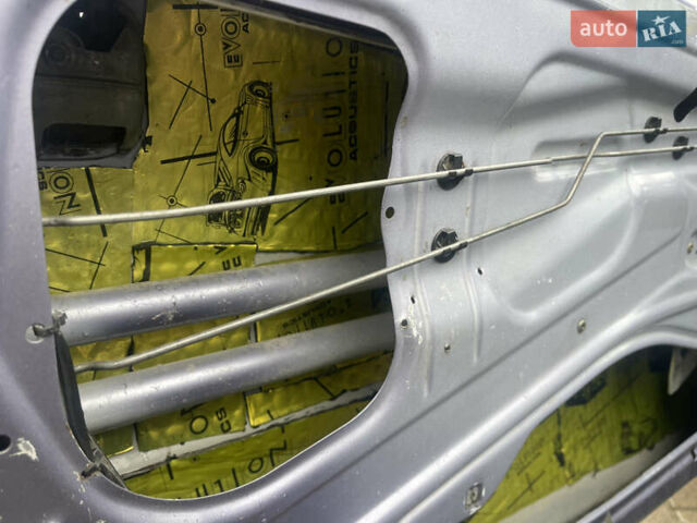 Синій Опель Калібра, об'ємом двигуна 3.2 л та пробігом 170 тис. км за 4300 $, фото 21 на Automoto.ua