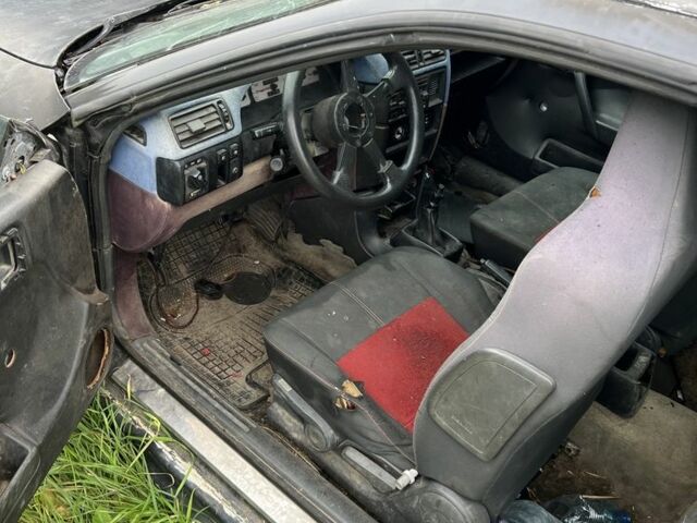 Зеленый Опель Калибра, объемом двигателя 0 л и пробегом 100 тыс. км за 1000 $, фото 5 на Automoto.ua