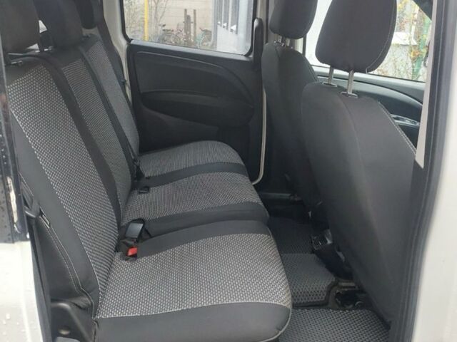 Білий Опель Кампо, об'ємом двигуна 1.6 л та пробігом 207 тис. км за 7600 $, фото 6 на Automoto.ua