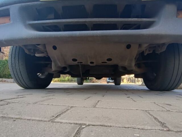 Белый Опель Кампо, объемом двигателя 3.1 л и пробегом 211 тыс. км за 3810 $, фото 11 на Automoto.ua