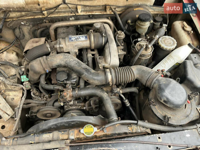 Опель Кампо, объемом двигателя 2.5 л и пробегом 150 тыс. км за 1655 $, фото 13 на Automoto.ua