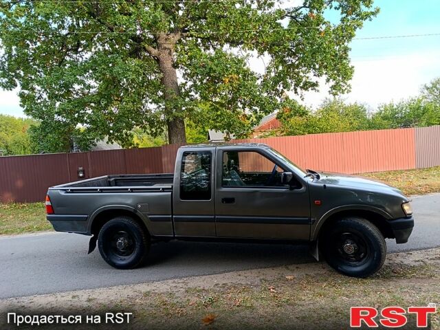 Опель Кампо, объемом двигателя 2.5 л и пробегом 286 тыс. км за 3400 $, фото 1 на Automoto.ua