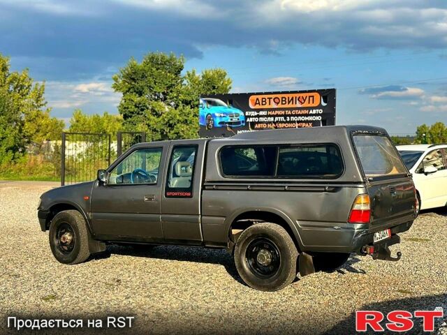 Опель Кампо, объемом двигателя 2.5 л и пробегом 268 тыс. км за 3700 $, фото 1 на Automoto.ua