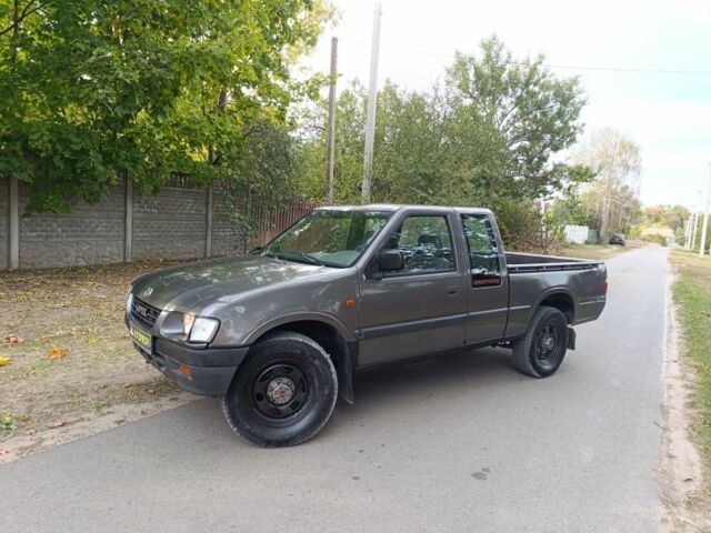 Серый Опель Кампо, объемом двигателя 2.5 л и пробегом 286 тыс. км за 3300 $, фото 5 на Automoto.ua