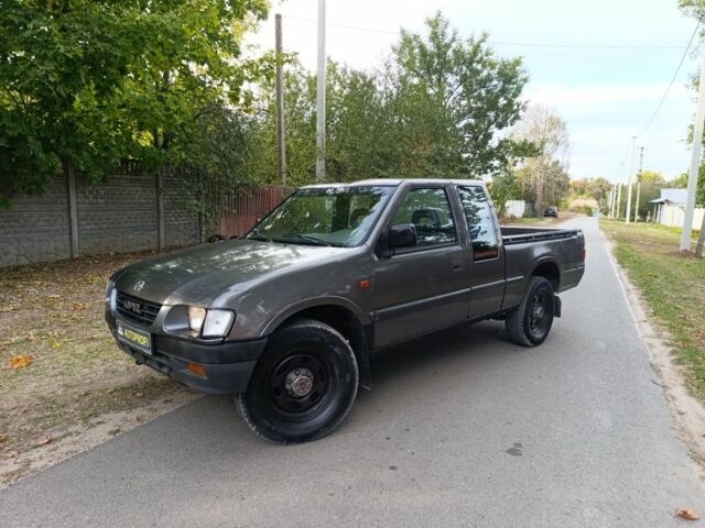 Серый Опель Кампо, объемом двигателя 2.5 л и пробегом 286 тыс. км за 3300 $, фото 1 на Automoto.ua