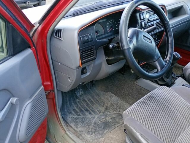 Зеленый Опель Кампо, объемом двигателя 3 л и пробегом 186 тыс. км за 4500 $, фото 9 на Automoto.ua